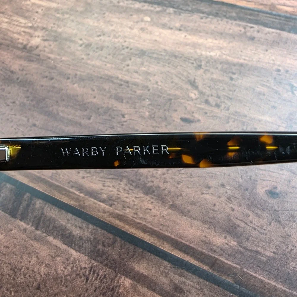 Warby Parker noticeable scratching